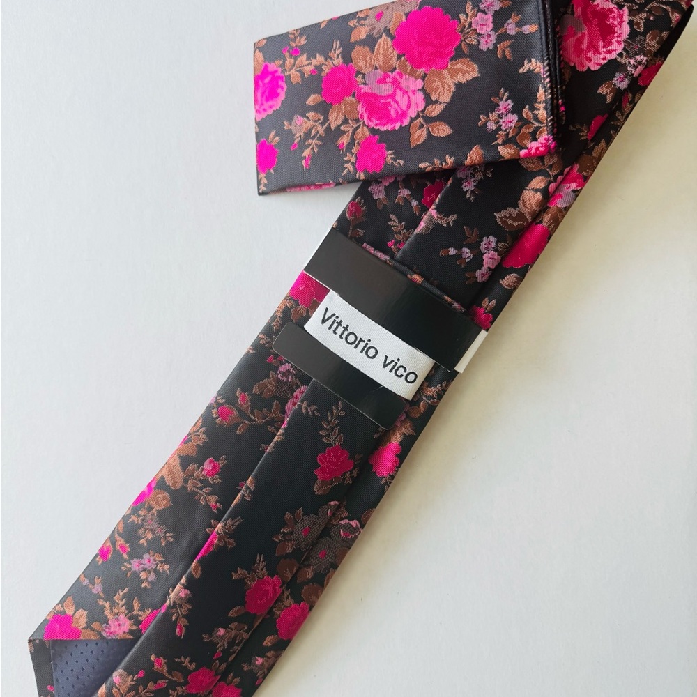 New-Vittorio Black and Pink Floral Tie Set - Picture 3 of 3